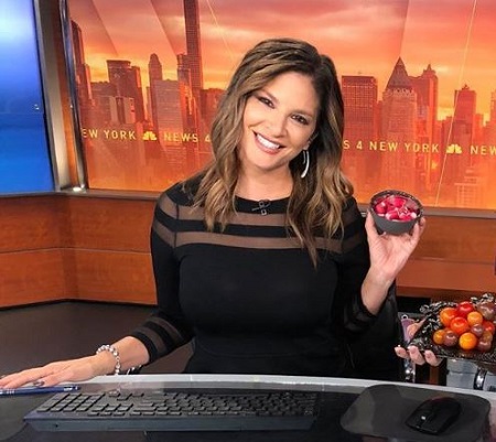 Darlene Rodriguez who works as a co-anchor for WNBC's Today in New York has a net worth of $1 million.