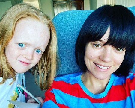 Marnie Rose Cooper with her celebrity mother Lily Allen.