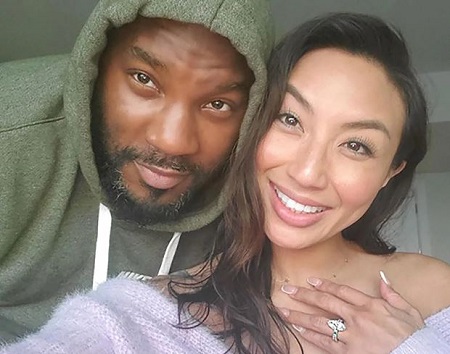 The rapper Jeezy proposed host Jeannie Mai with an engagement ring during a romantic date night.