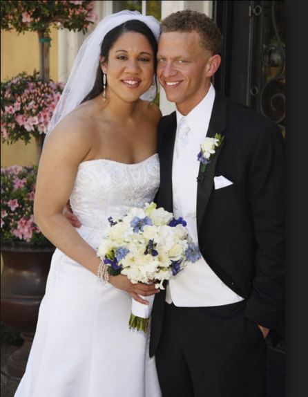 Kara Lawson with her husband Damien Barling on their wedding in April 2008.