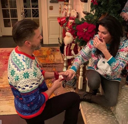 Greg Vaughan and Angie Harmon Are Engaged On  December 25, 2019, On Christmas