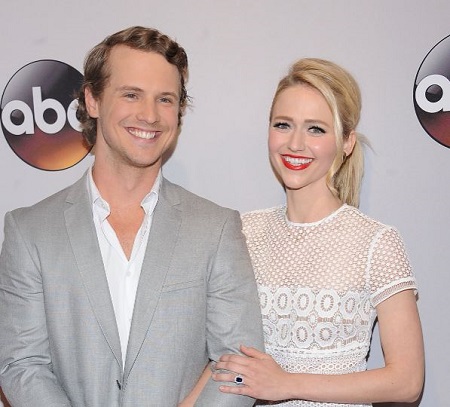 Johanna Braddy and Freddie Stroma are in a marital relationship since December 30, 2016.