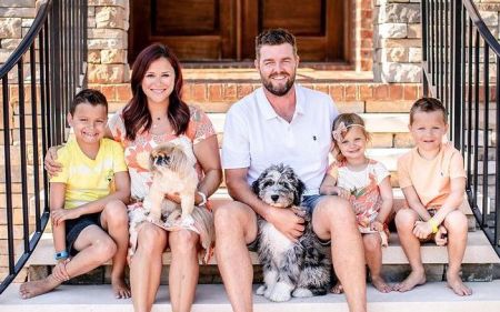 Audrey Hills and Marc Leishman shares three children.