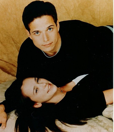 Jennifer Love Hewitt and Scott Wolf on Party of Five(1995–1999)