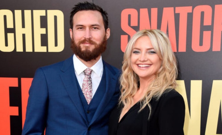 Danny Fujikawa and Kate Hudson are Engaged - Know about their Love Relationship