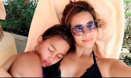 : Leyna Nguyen With Her 11 Years Old Daughter, Kyla 