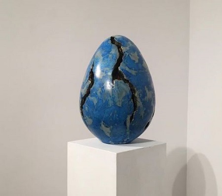 Egg Redux, a sculpture made by Nora Chavooshian.