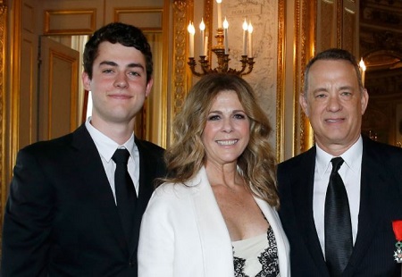  Truman Hanks (left) is the son of the Hollywood actors, Rita Wilson (mother) and Tom Hanks (father).