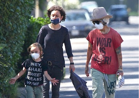 Sara Gilbert and Her Estranged Wife, Linda Perry With Their Son, Emilio