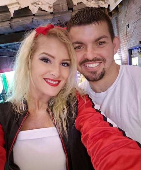 lacey și hok dating