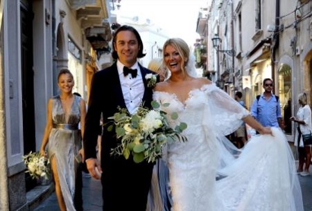 Courtney Hansen Weds Husband Jay Hartington in 2018