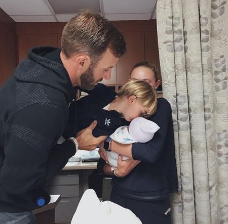  Dustin Johnson and Paulina Gretzky Have Two Sons, Tatum and River Johnson
