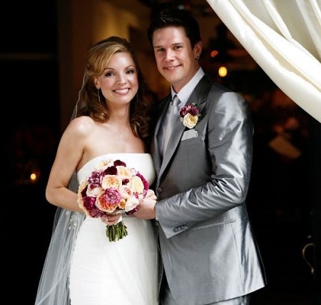 The opera singers David Miller and Sarah Joy Miller are married since 2009.