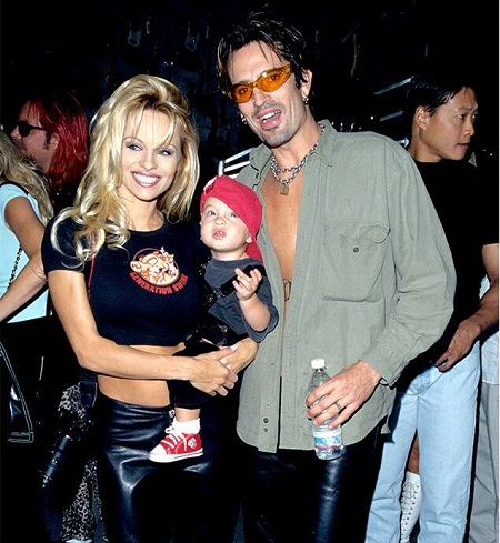 Tommy Lee and Pamela Anderson Along With Their Son