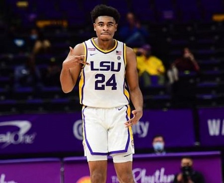  The 19-years-old Cameron 'Cam' Thomas is the jersey number 24 point guard for LSU Tigers, a team that represents Louisiana State University.