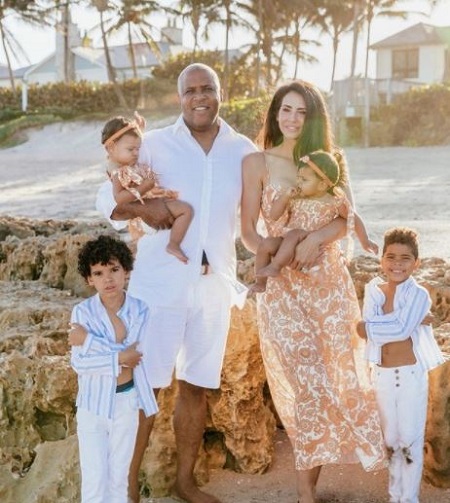  Robert F. Smith and Hope Dworaczyk Has Four Children, Two Sons and Two Daughters