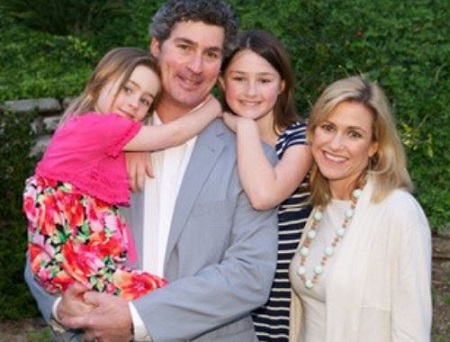 Cynthia Geary and Robert Coron shared two daughters Olivia and Lyla Coron from their marital bond. 