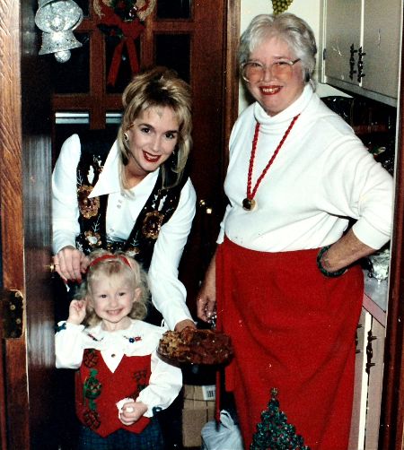 Paige Beck with her beautiful mom and caring grandmother back in the 90s. Is WCJB-TV evening news anchor, Paige married?