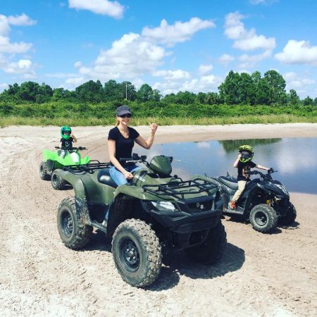 Lucas Congdon's wife, Galen and their children having fun at Lazy Springs Recreation Park. How much is Congdon's net worth?