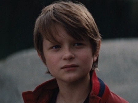 Charlie Tahan as Ethan in I Am Legend