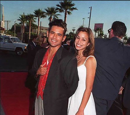Raymond Cruz and His Wife, Simi Cruz Are Married For a Long Time