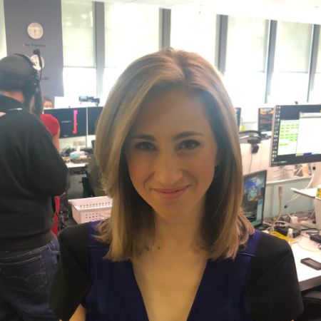 Lisa Abramowicz is really enjoying working at Bloomberg TV and Radio. Who is Lisa's mysterious husband?