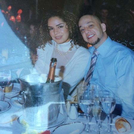 Elisa Beristain shared an old memory of her and her husband, Pepe Garza at the dinning table. Know all you need to know about Elisa and Pepe's wedding!