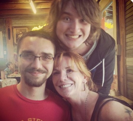 Dakota Brinkman (left) with his mother Melissa Gilbert, and half-brother Michael Garrett Boxleitner.
