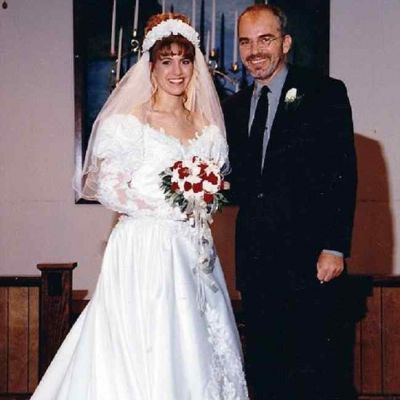 Melissa Lee Gatlin and Billy Bob Thornton during their wedding ceremony. 