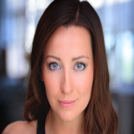 Let's Focus On Ashley Leggat - Bio, Net Worth, Husband and Children ...