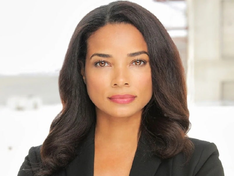 Rochelle Aytes posing for a photo in a black hair