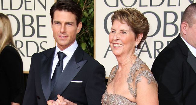 Lee Ann Mapother with his brother Tom Cruise.