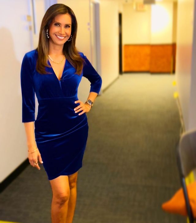 Picture of Maria Quiban in a blue dress