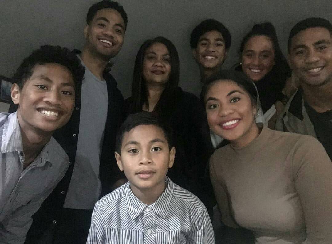 Beulah Koale and his siblings wishing their mother on her birthday.  (Image source: Instagram @beulahkoale)
