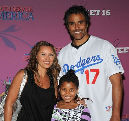 Kyle Fox's father Rick Fox with former stepmother Vanessa Williams and sister Sasha Fox. 