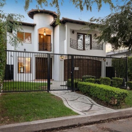 The Sherman Oaks Home is owned by Raven Symone.