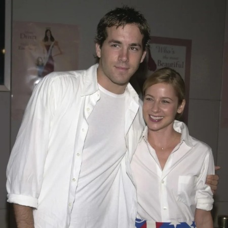 Traylor Howard with her former boyfriend Ryan Renolds.