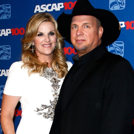 Garth Brooks and Trisha Yearwood are a happily married pair.
