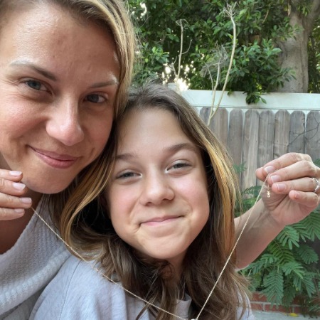 Beatrix Carlin Sweetin-Coyle with her mother Jodie Sweetin.