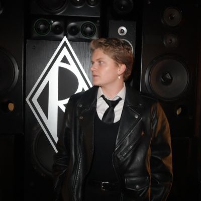 Alaire Thomas Biography: Influencer, Comedian, Athlete & Creative Director